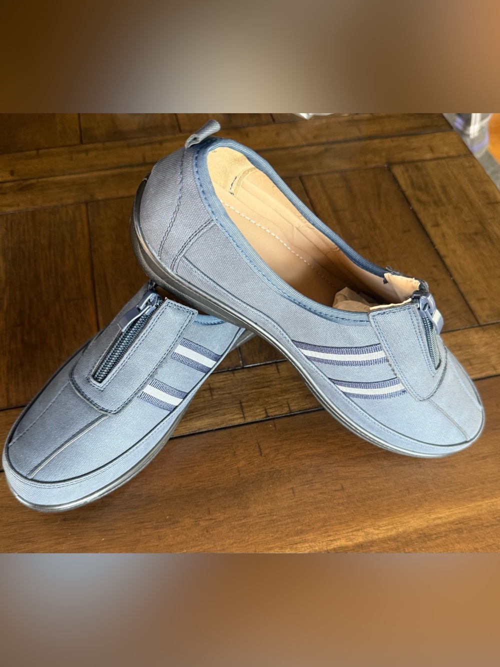 Women's Zip Front Comfort Walking Shoes Blue Denim Canvas Size 8